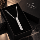 🖤 LOORA MEN – سلسلة رجالية فضية بتصميم مستطيل ونقوش عربية ✨